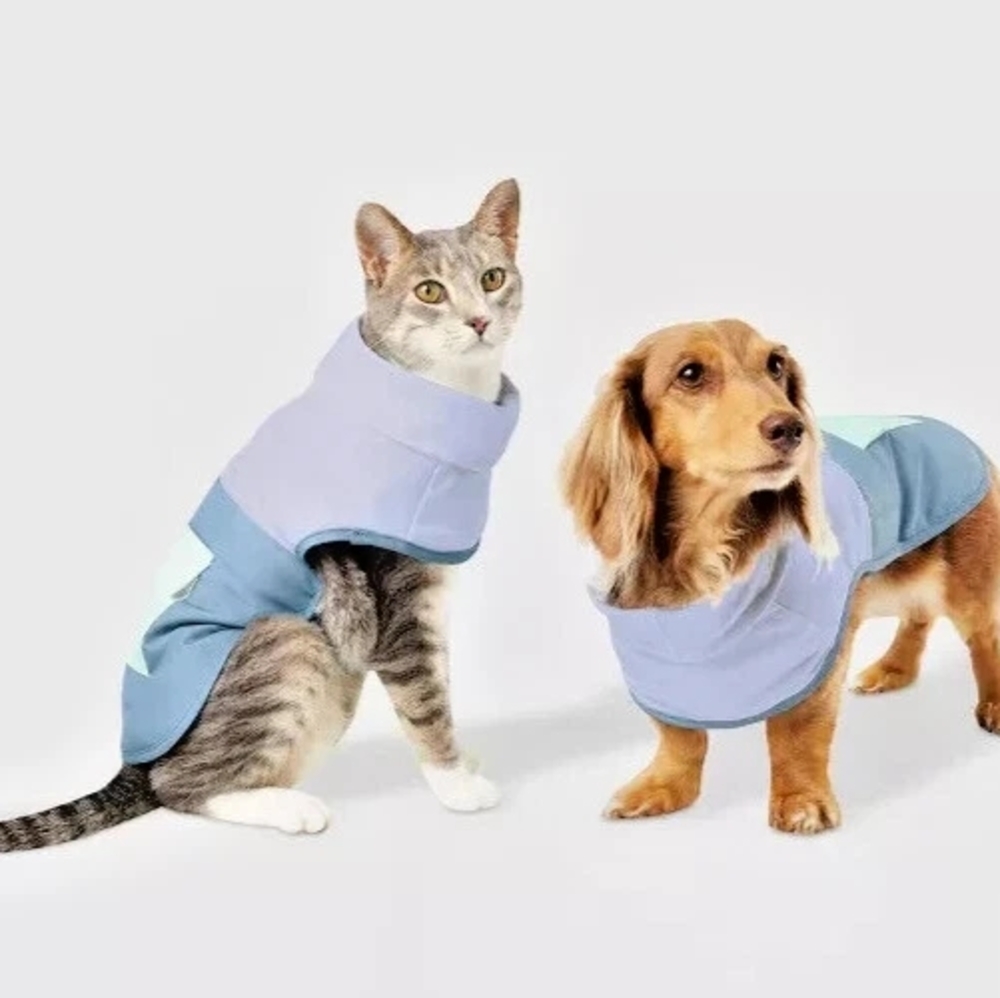 Boots & Barkley NWT Blue Spring Pet (Dog/Cat) Jacket Size Medium- Up To 40lbs